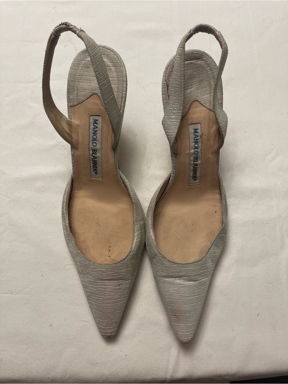 Manolo Blahnik Carolyne Light Silver-Gray Slingback Pointed Toe Pumps